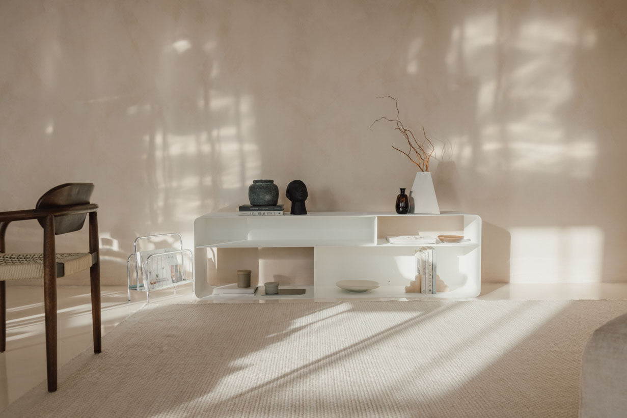 Lowboard Tavir – gepoedercoat staal in retro-look