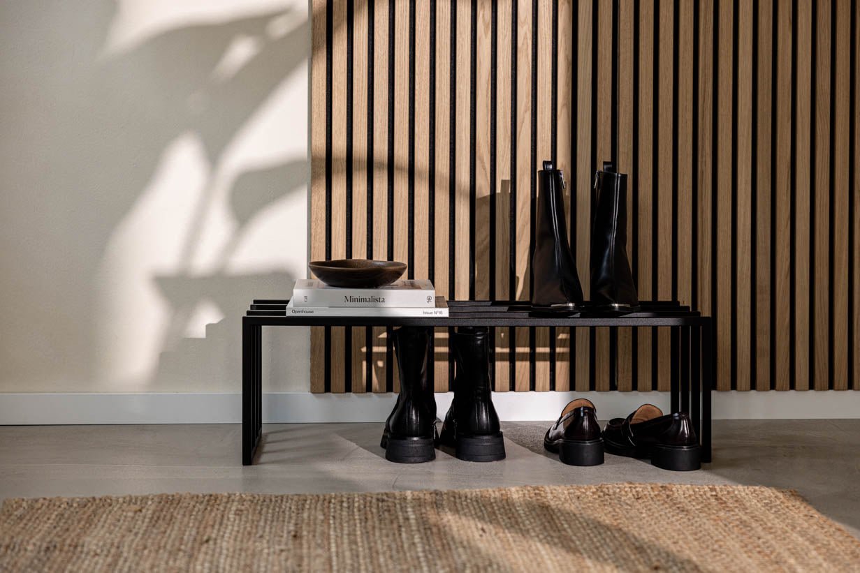 Schoenenrek Bovi – Industrieel ontwerp in Zwart, Cashew of Wit