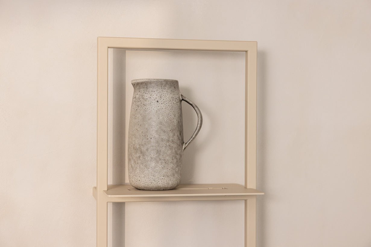 Wandrek Rivo S – Compact metalen rek met steeksysteem