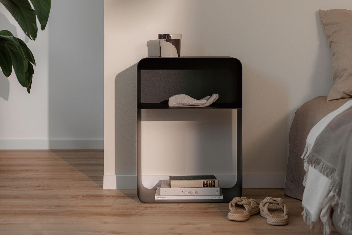 Nachtkastje Damio – Minimalistisch ontwerp van gepoedercoat Metaal