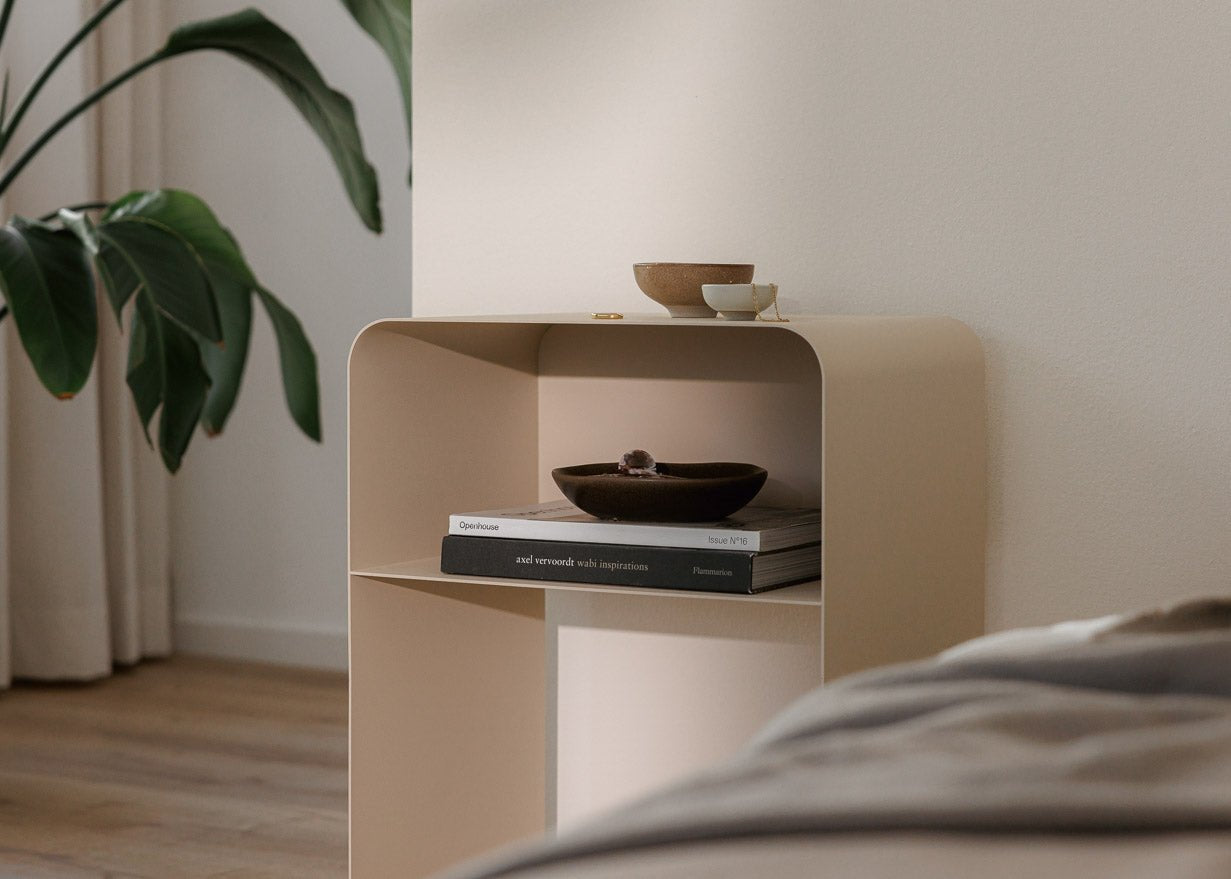 Nachtkastje Damio – Minimalistisch ontwerp van gepoedercoat Metaal