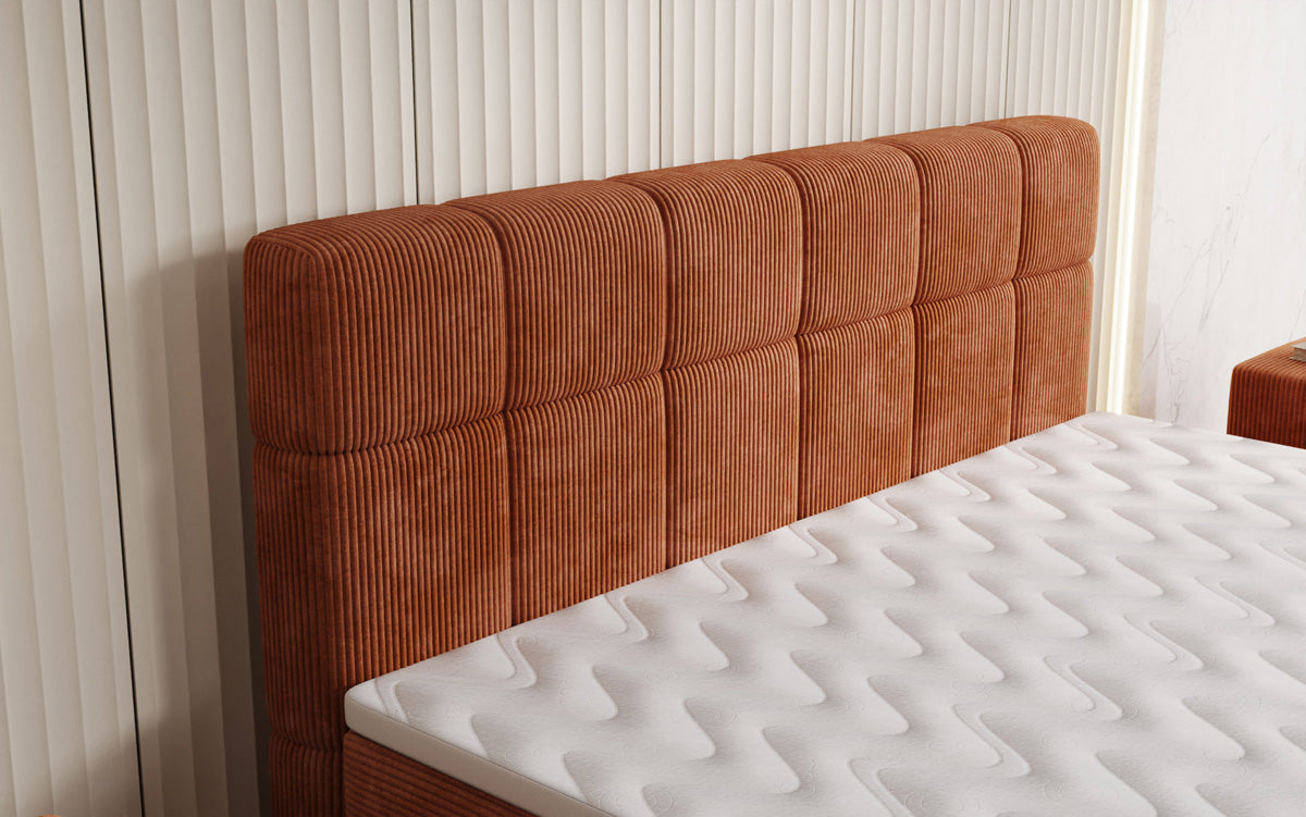 Boxspringbed Vera in Ribstof met hoge poten