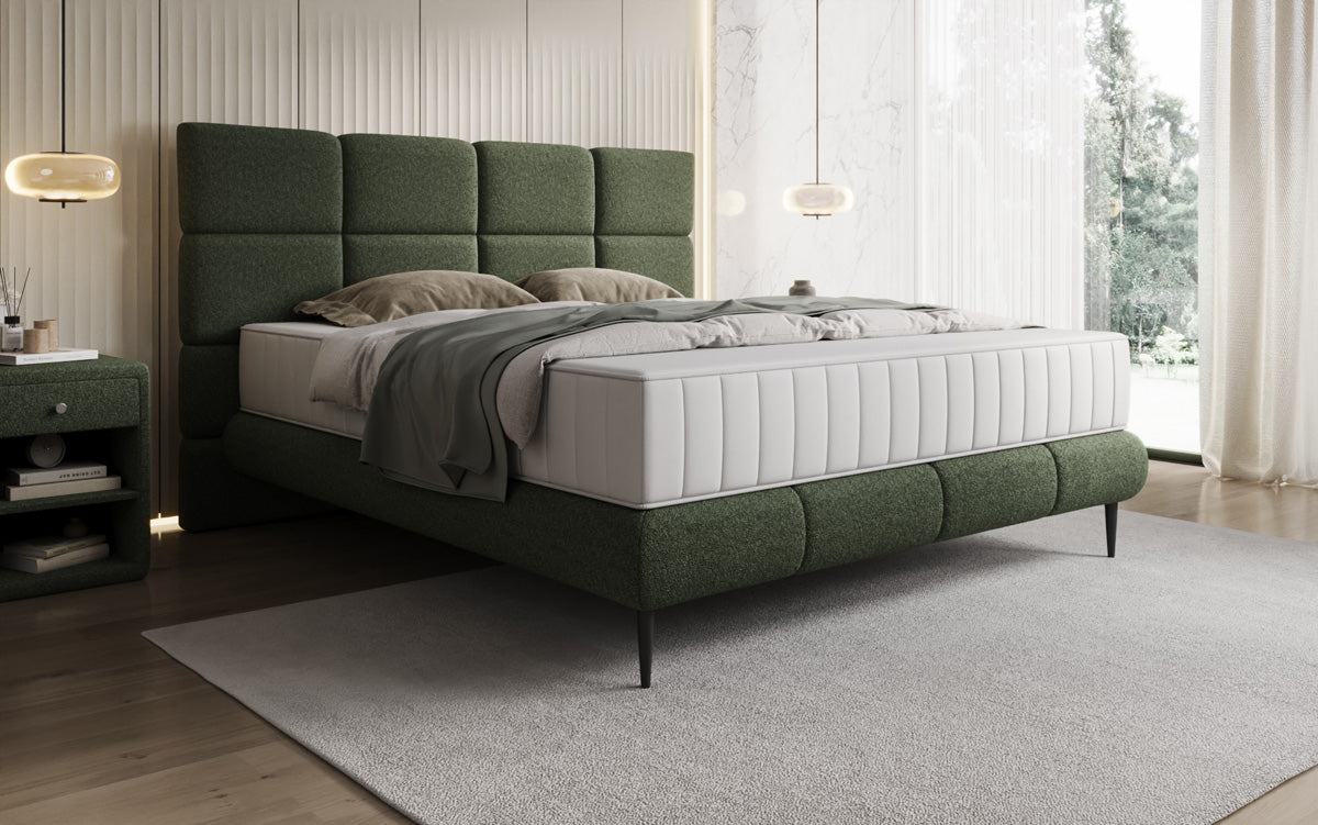 Boxspringbed Nessa met hoge poten in Teddystof Bouclé