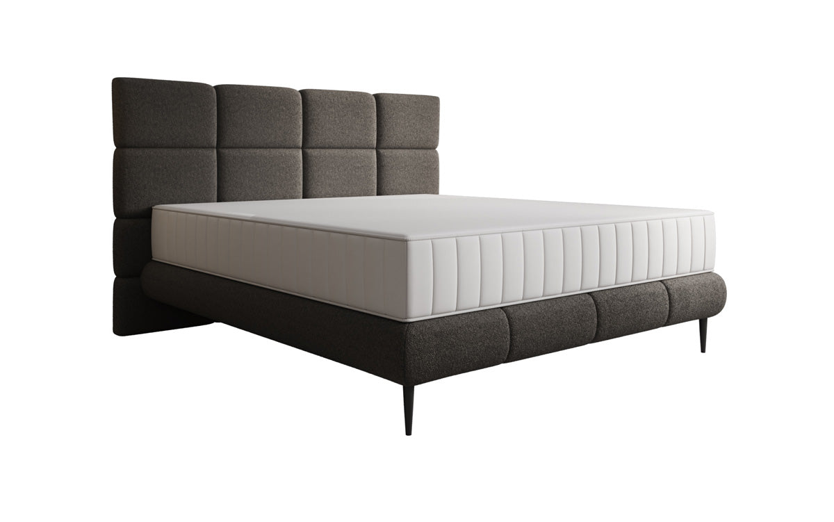 Boxspringbed Nessa met hoge poten in Teddystof Bouclé