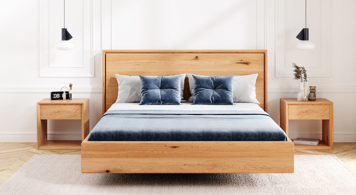 Designer houten bed Celestia van massief eiken in zwevende optiek