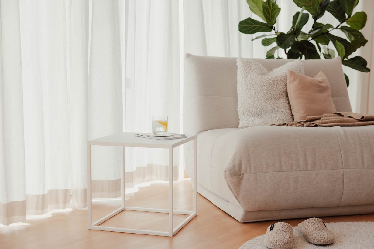 Salontafel/Bijzettafel Soli X – Minimalistisch ontwerp van staalplaat en Metaal