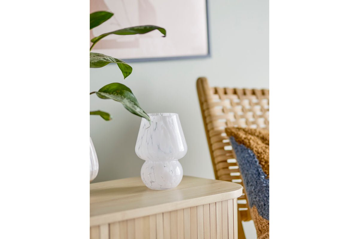 Vaas „Arelia“ – Wit glas